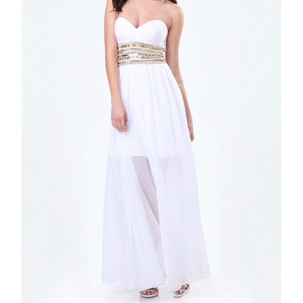 NWT Bebe sweetheart embellished gown